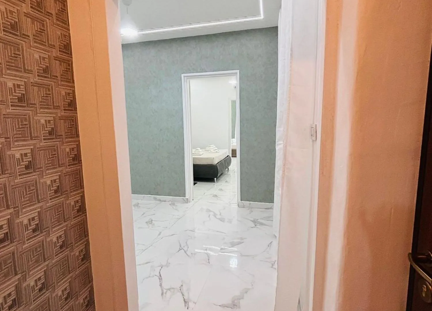 Apartament Dante Suite Bari Italia